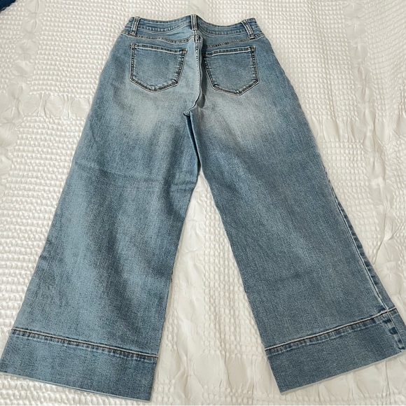 a.n.a Crop Wide Leg Stylish Flare Jeans - Picture 4 of 8